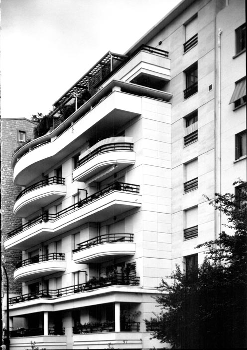 Photo n°097 du livre IMMEUBLES 1988-2002 par Dominique Dutreix